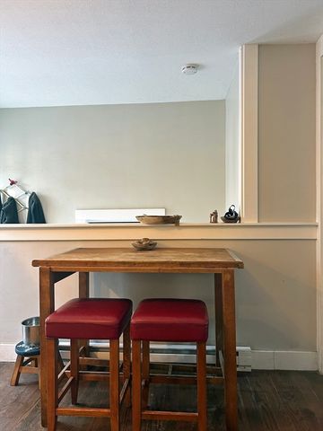 137 Mapleshade Ave, East Longmeadow, MA 01028