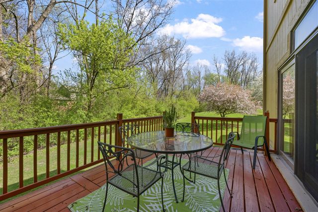 2119 Rochelle Park Drive, Rochester Hills, MI 48309