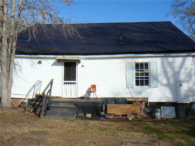 2 Sirrine Street, Honea Path, SC 29654