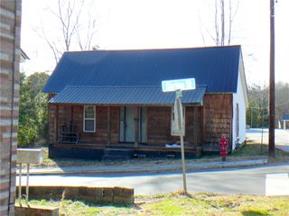 2 Sirrine Street, Honea Path, SC 29654