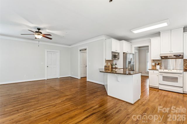 7321 Avonhurst Lane, Charlotte, NC 28269