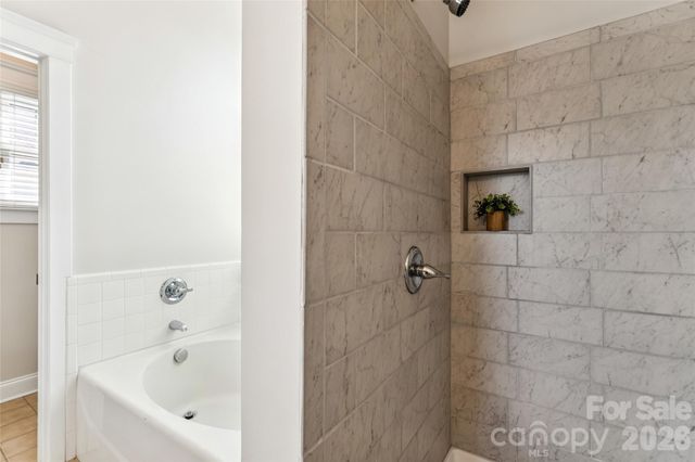 7321 Avonhurst Lane, Charlotte, NC 28269