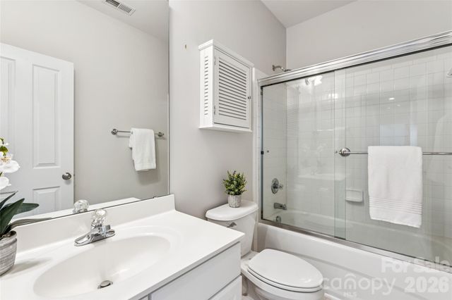 7321 Avonhurst Lane, Charlotte, NC 28269