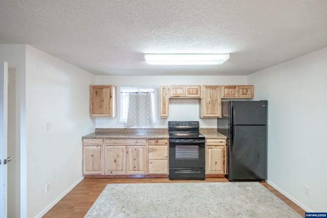 1625 Jackson St SE, Albany, OR 97321