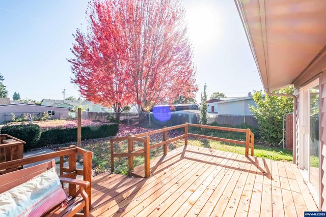 1625 Jackson St SE, Albany, OR 97321