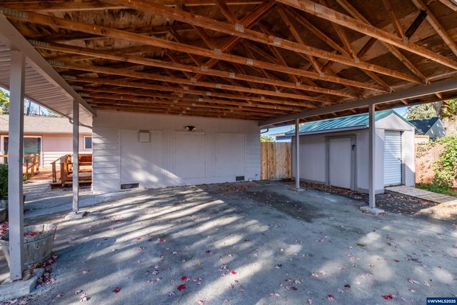 1625 Jackson St SE, Albany, OR 97321