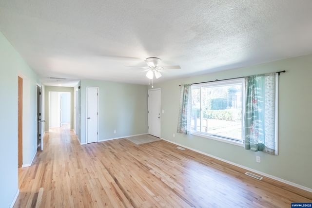 1625 Jackson St SE, Albany, OR 97321