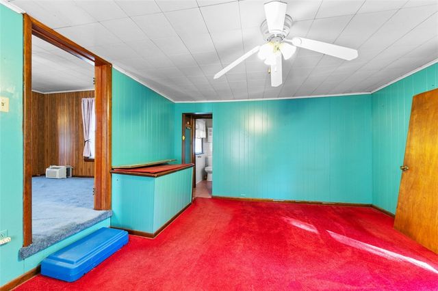 413 N Prospect St, Connellsville, PA 15425