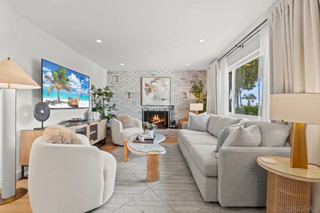 1221 Virginia Way, La Jolla, CA 92037