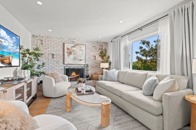 1221 Virginia Way, La Jolla, CA 92037