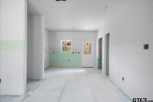 118 San Marcos, Bullard, TX 75757