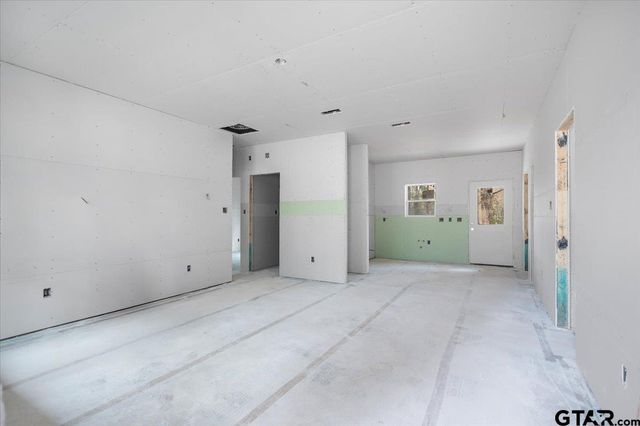 118 San Marcos, Bullard, TX 75757