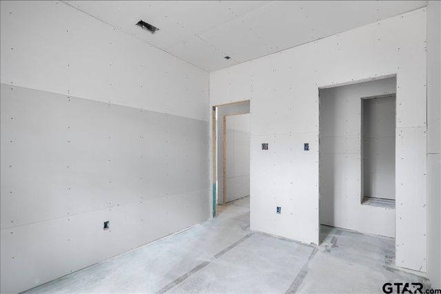 118 San Marcos, Bullard, TX 75757