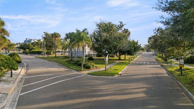 611 DESTINY DR 310, Ruskin, FL 33570