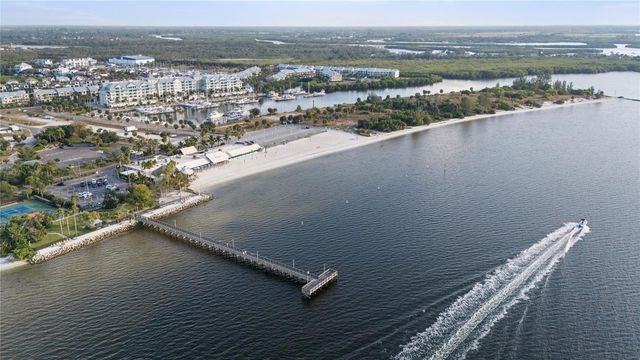 611 DESTINY DR 310, Ruskin, FL 33570