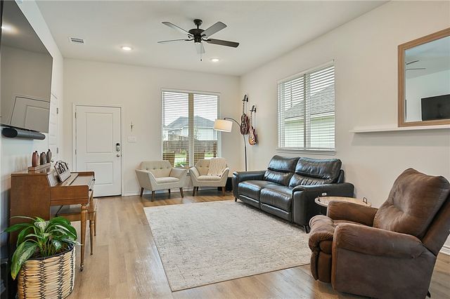 3408 Pointe Du Hoc Drive, Bryan, TX 77808