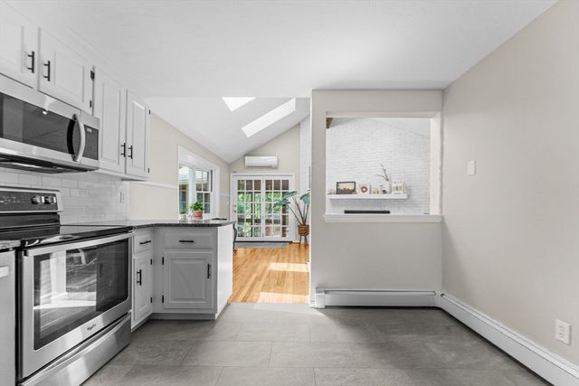 220 Pond Street, Hopkinton, MA 01748