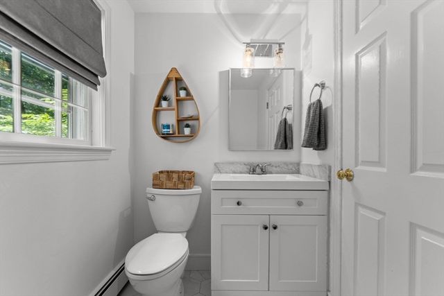 220 Pond Street, Hopkinton, MA 01748