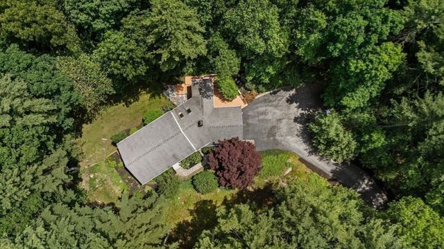 220 Pond Street, Hopkinton, MA 01748