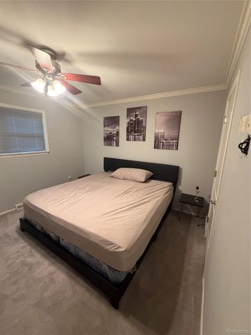 12164 Susan Avenue, Warren, MI 48093