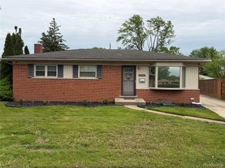 12164 Susan Avenue, Warren, MI 48093