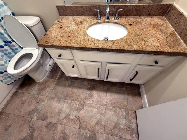 2400 SW 19th Avenue 128, Boynton Beach, FL 33426