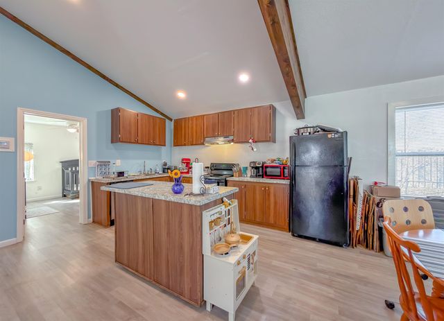 11953 NW Lake Mystic Lee Duggar Road, Bristol, FL 32321