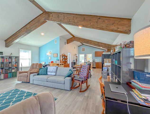 11953 NW Lake Mystic Lee Duggar Road, Bristol, FL 32321