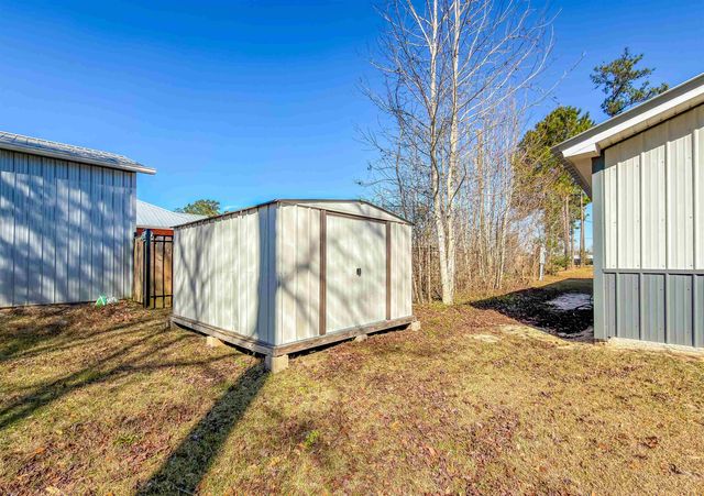 11953 NW Lake Mystic Lee Duggar Road, Bristol, FL 32321