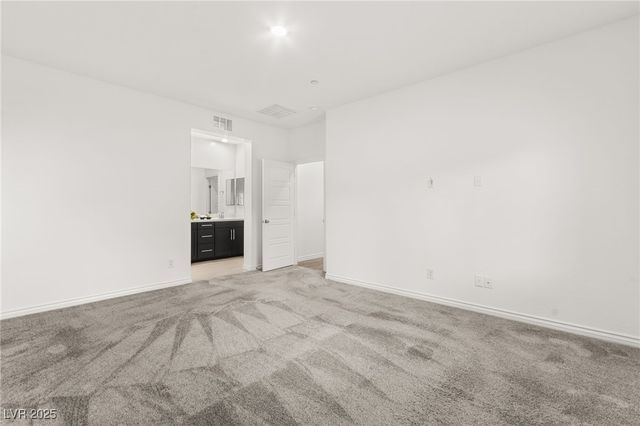 600 North Carriage Hill Drive 2168, Las Vegas, NV 89138