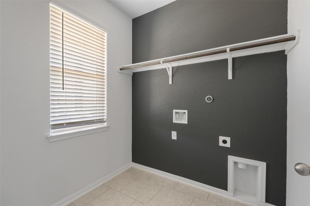 737 Blue Oak BLVD, San Marcos, TX 78666