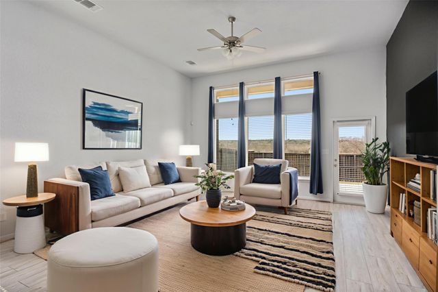 737 Blue Oak BLVD, San Marcos, TX 78666