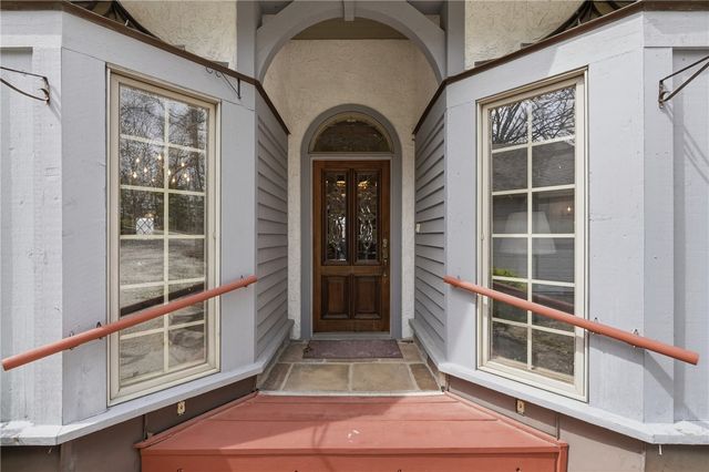 757 Lakeview Drive, Eureka Springs, AR 72631