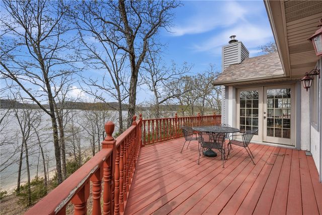 757 Lakeview Drive, Eureka Springs, AR 72631