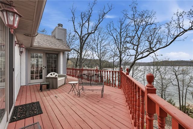757 Lakeview Drive, Eureka Springs, AR 72631