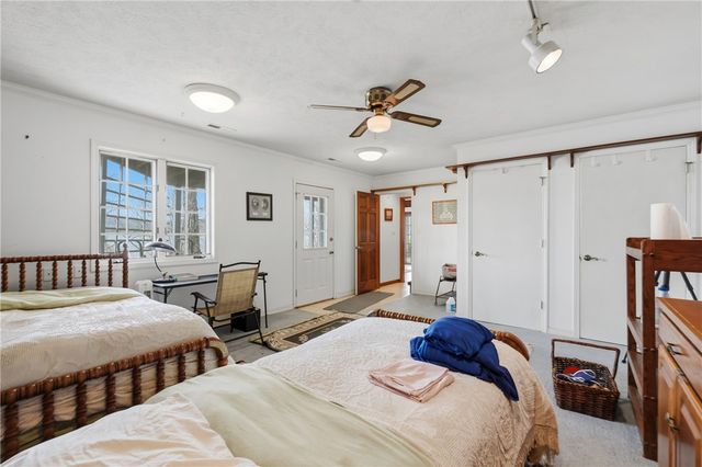 757 Lakeview Drive, Eureka Springs, AR 72631