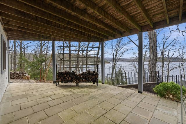 757 Lakeview Drive, Eureka Springs, AR 72631