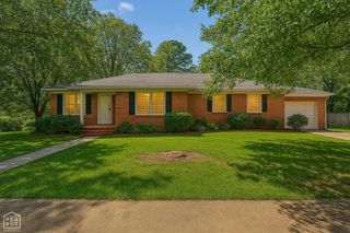 320 N 5th Avenue N, Piggott, AR 72454