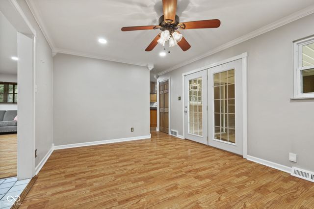 217 Woodhill Drive, Indianapolis, IN 46227
