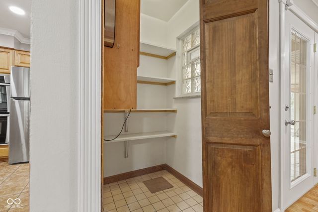 217 Woodhill Drive, Indianapolis, IN 46227