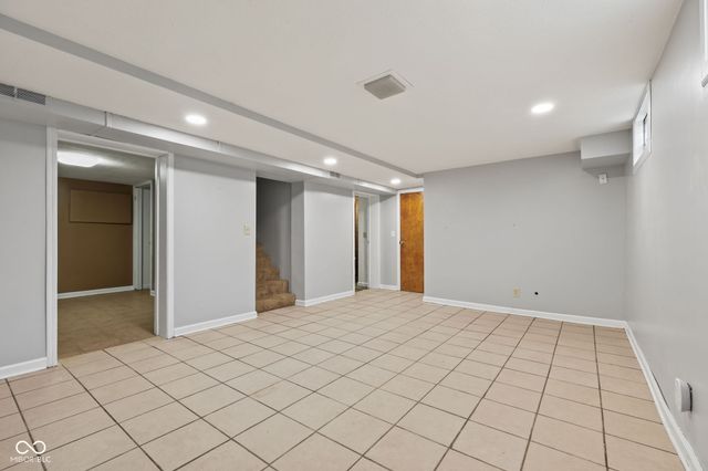 217 Woodhill Drive, Indianapolis, IN 46227