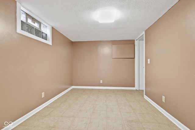 217 Woodhill Drive, Indianapolis, IN 46227