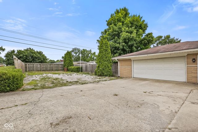 217 Woodhill Drive, Indianapolis, IN 46227
