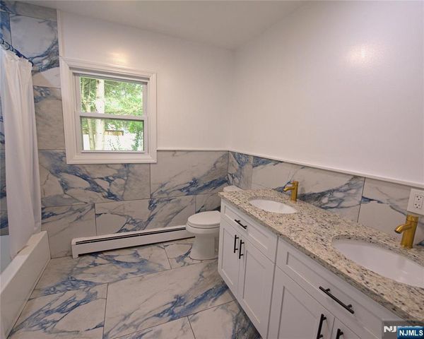 4 Rainbow Trail, Vernon, NJ 07422