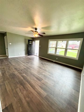 4247 SUMMITT RIDGE, Dallas, TX 75216