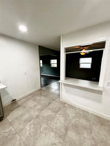 4247 SUMMITT RIDGE, Dallas, TX 75216