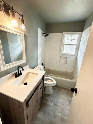 4247 SUMMITT RIDGE, Dallas, TX 75216