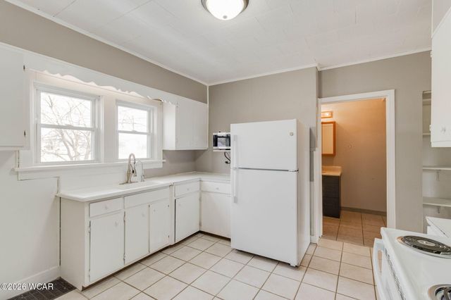 2340 S Wapak Road, Lima, OH 45805