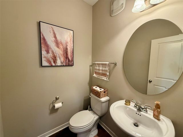 170 80th Street 106, West Des Moines, IA 50266