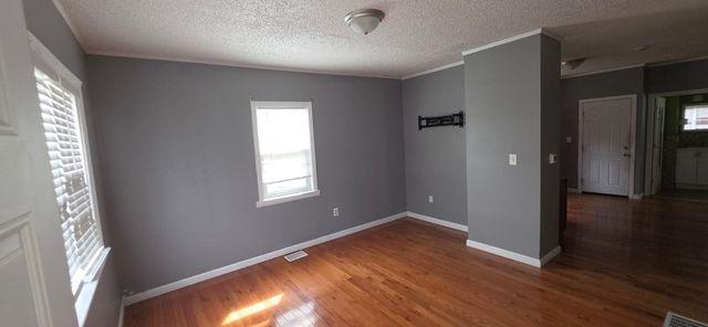 452 N Montello St 1, Brockton, MA 02301